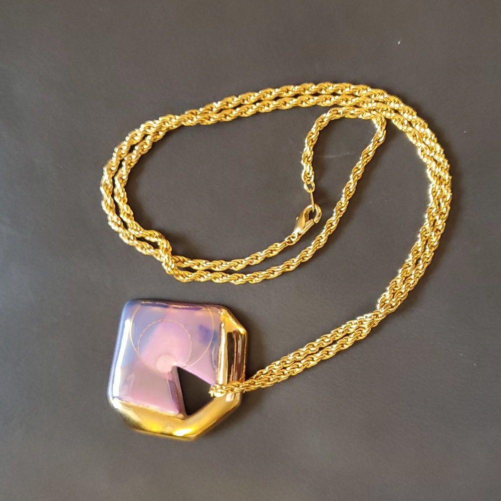 Vintage Gold Purple Blue Hand Painted Artist Signed Geometric Pendant Necklace - Picture 7 of 12
